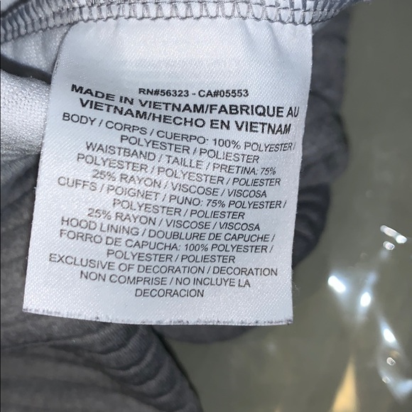 Nike Women’s Gray Dri Fit Quilted Hoodie Medium - Picture 8 of 8